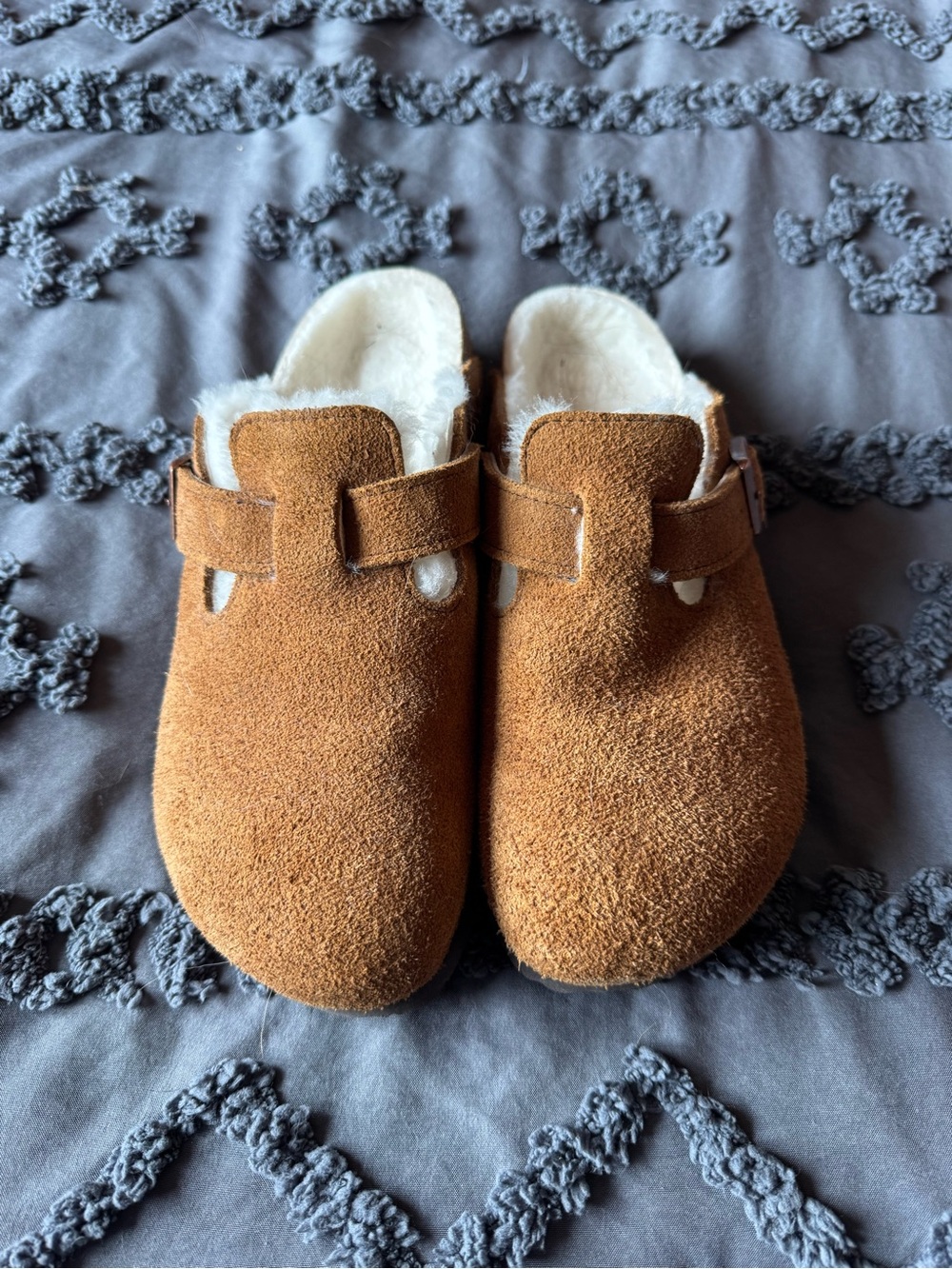 Women’s Birkenstock Tan Suede Slip-On Clog